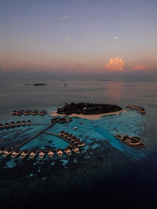 Außenansicht Machchafushi Island Resort & Spa Maldives, The Centara Collection