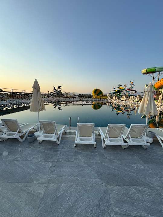 Pool Dream Fun World