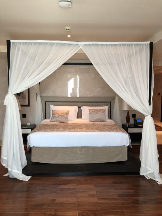 Zimmer Rixos The Palm Hotel & Suites