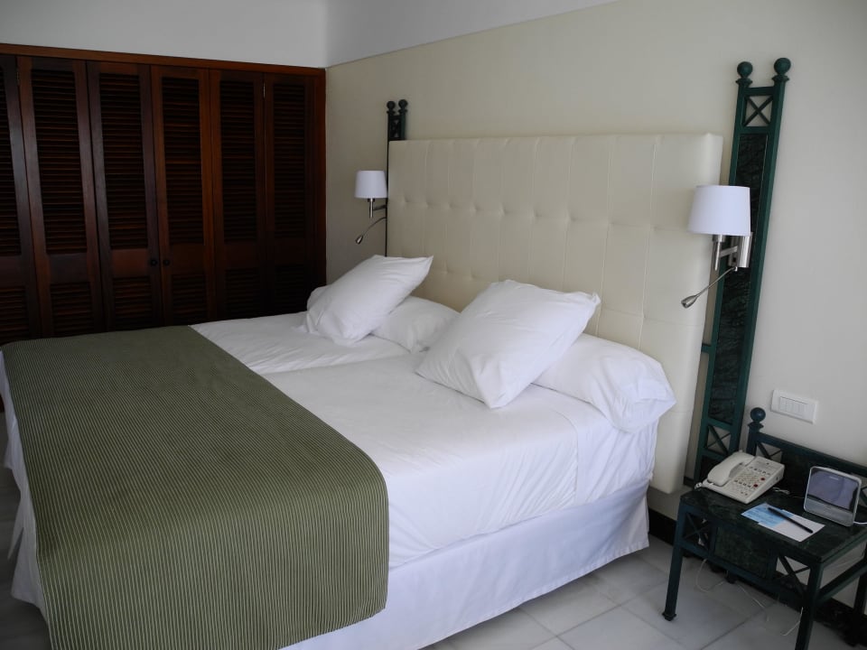 Bett Paradisus by Meliá Salinas Lanzarote