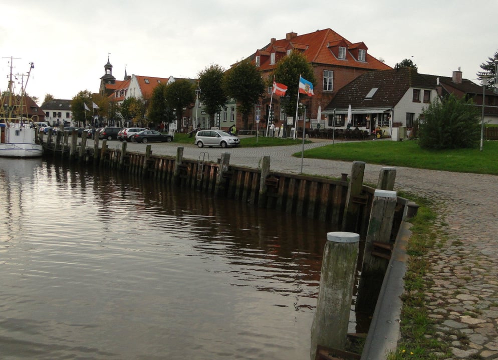 Hotelkomplex am Hafen Hotel Lexow