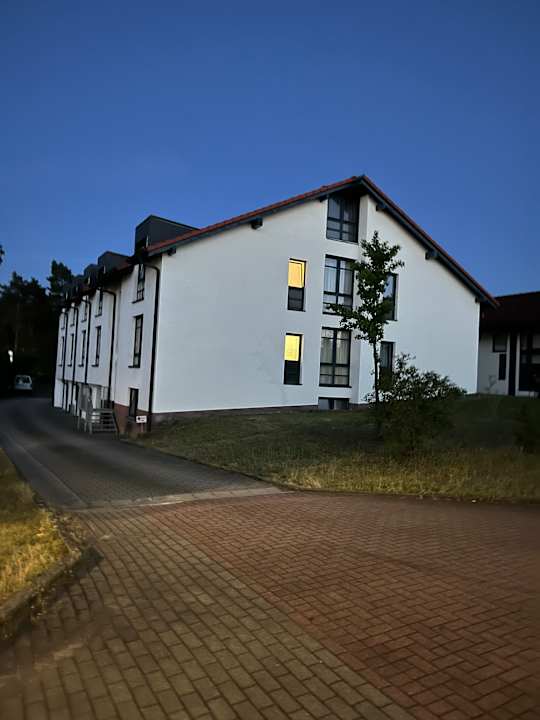 Außenansicht REGIOHOTEL Wittekind Burg