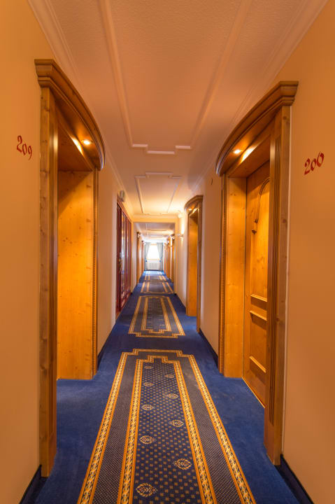Eingangsbereich-Zimmer Hotel Binggl
