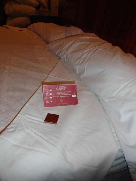 Karte mit dem Wetter für morgen und Schokolade Hotel Palacio Ca Sa Galesa