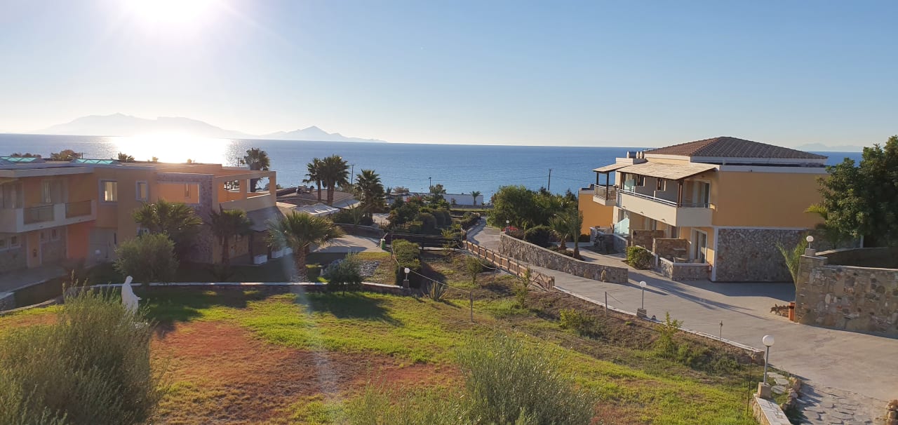 Gartenanlage Grand Blue Beach Hotel