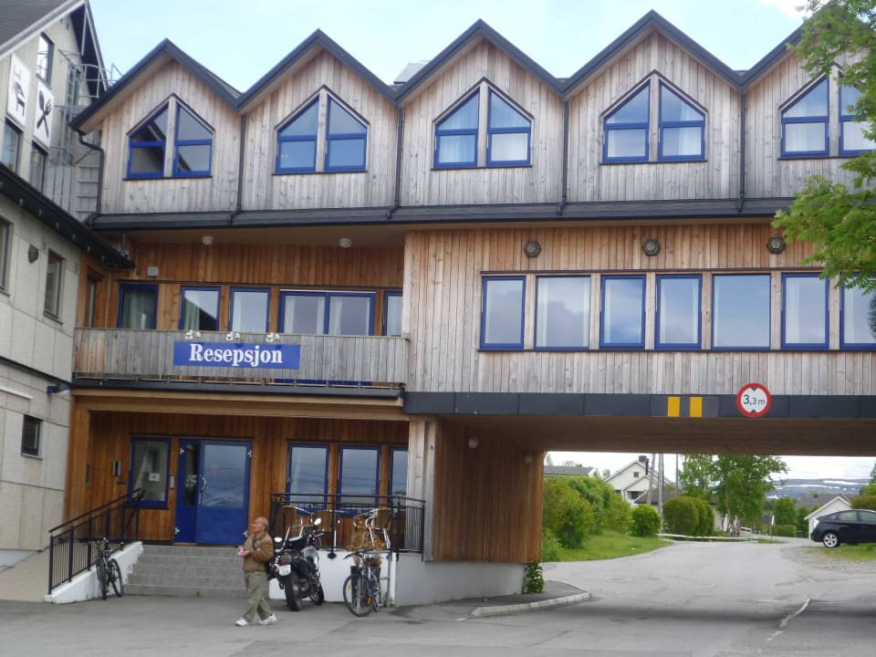 Hoteleingang Nordlys Hotel Alta