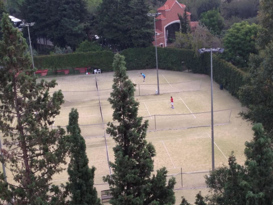 Tennisplätze Nachbar Hotel Hotel Grand Efe