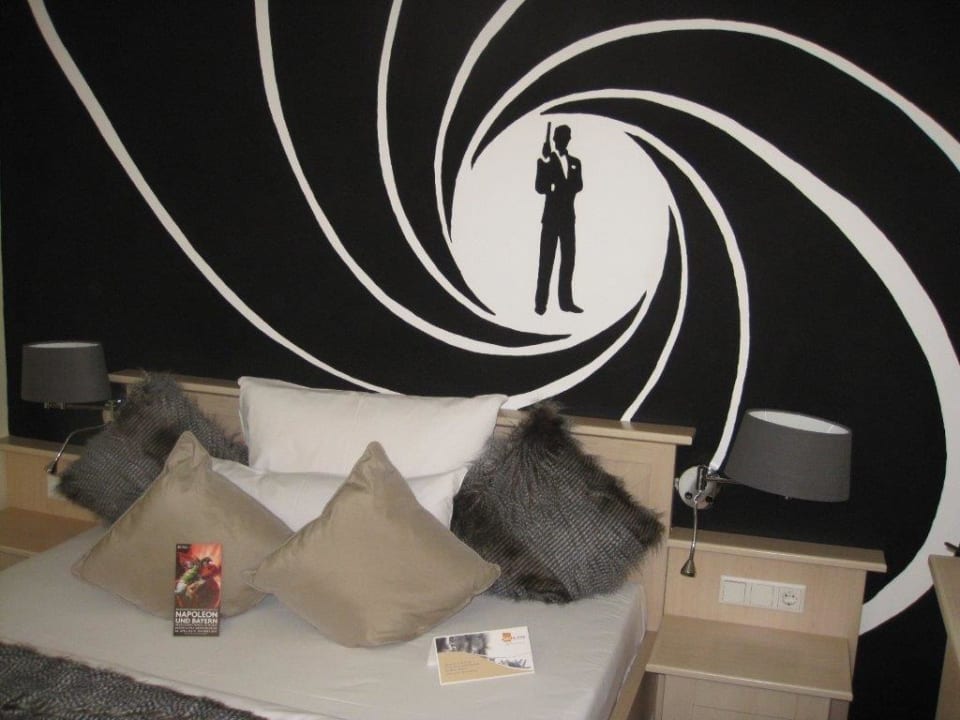 Bett BLOCK Hotel & Living