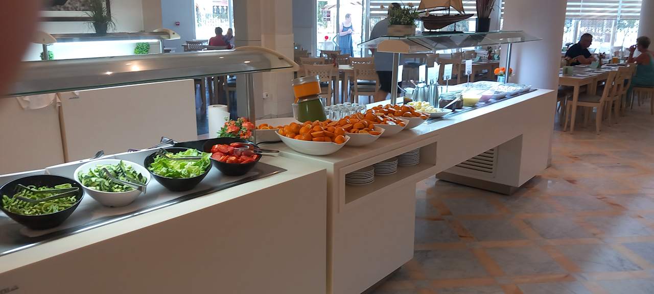 Gastro Hotel Royal Nozha