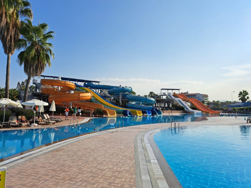 Pool VONRESORT Golden Beach