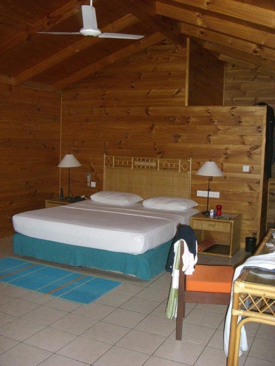 Zimmer Beachvilla 240 Meeru Maldives Resort Island