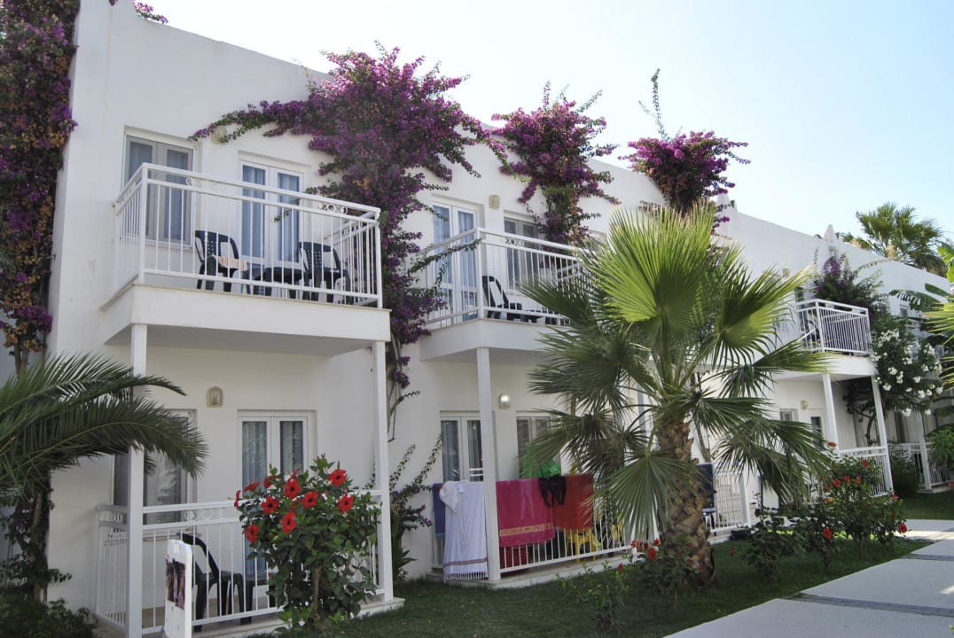 Budynek Petunya Beach Resort