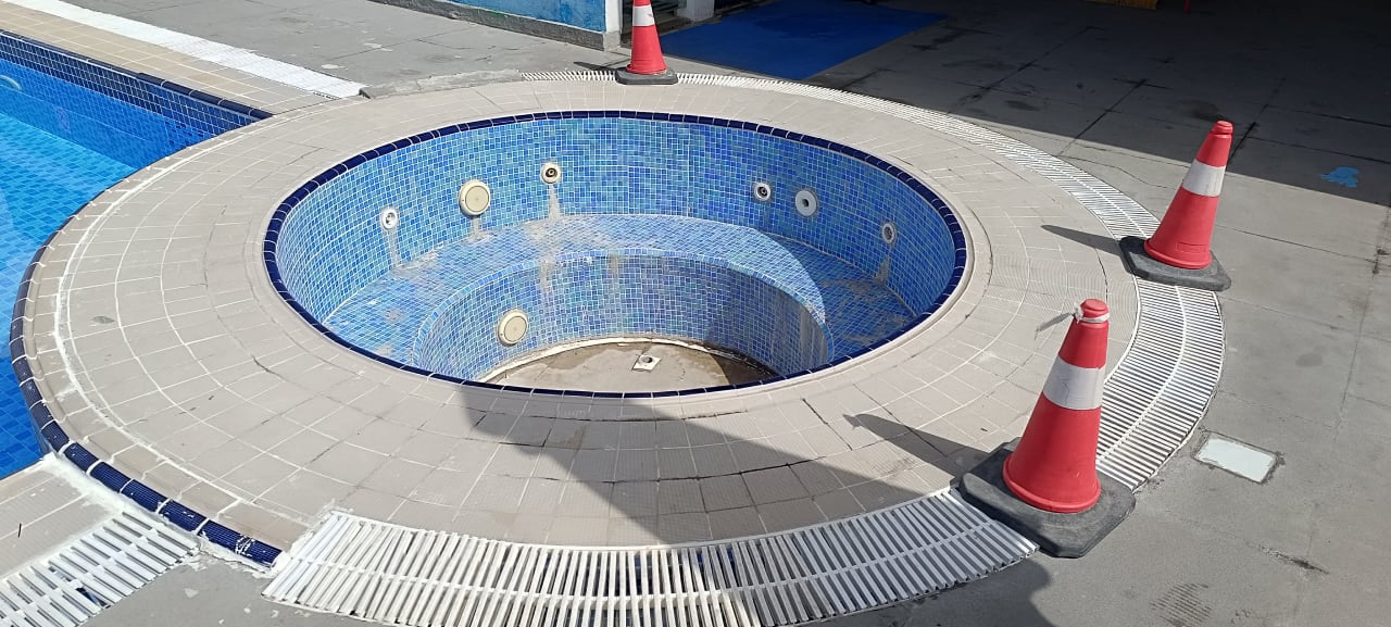 Pool La Quinta by Wyndham Dubai Jumeirah