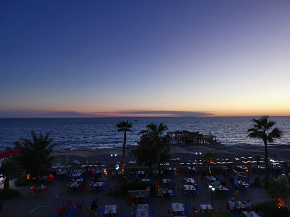 Außenansicht Senza Sunset Beach Hotel