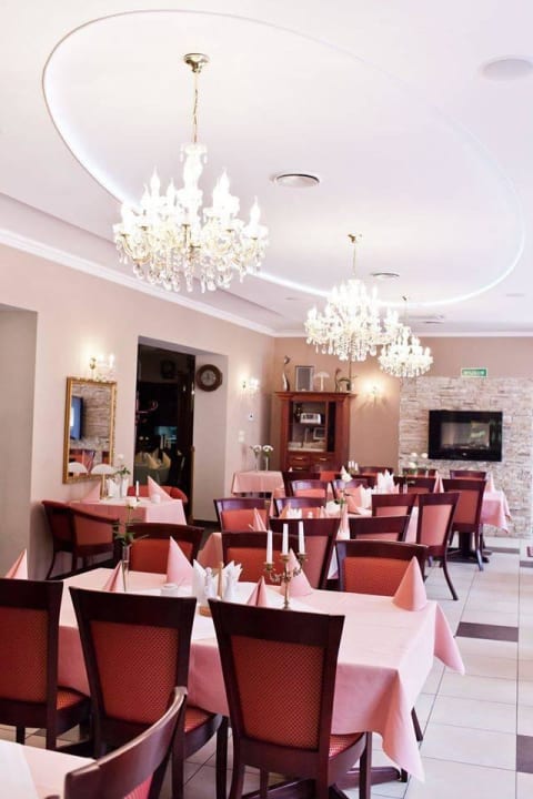 Sala Kryształowa  Hotel Dom nad Rzeką