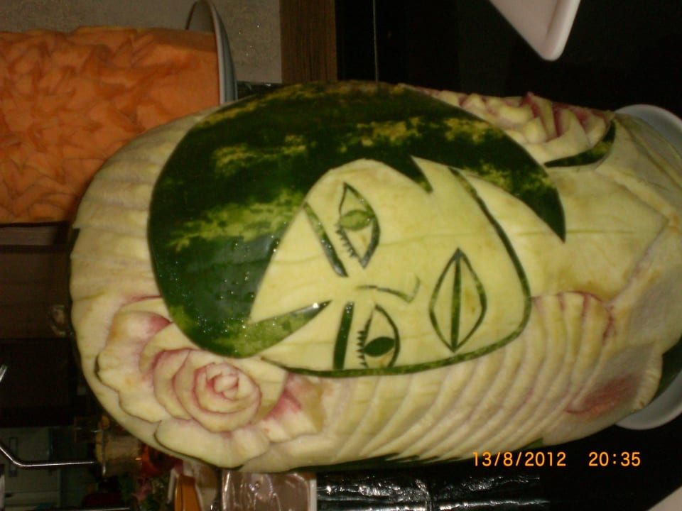 Ein schöne Wassermelone Annabella Diamond Hotel & Spa