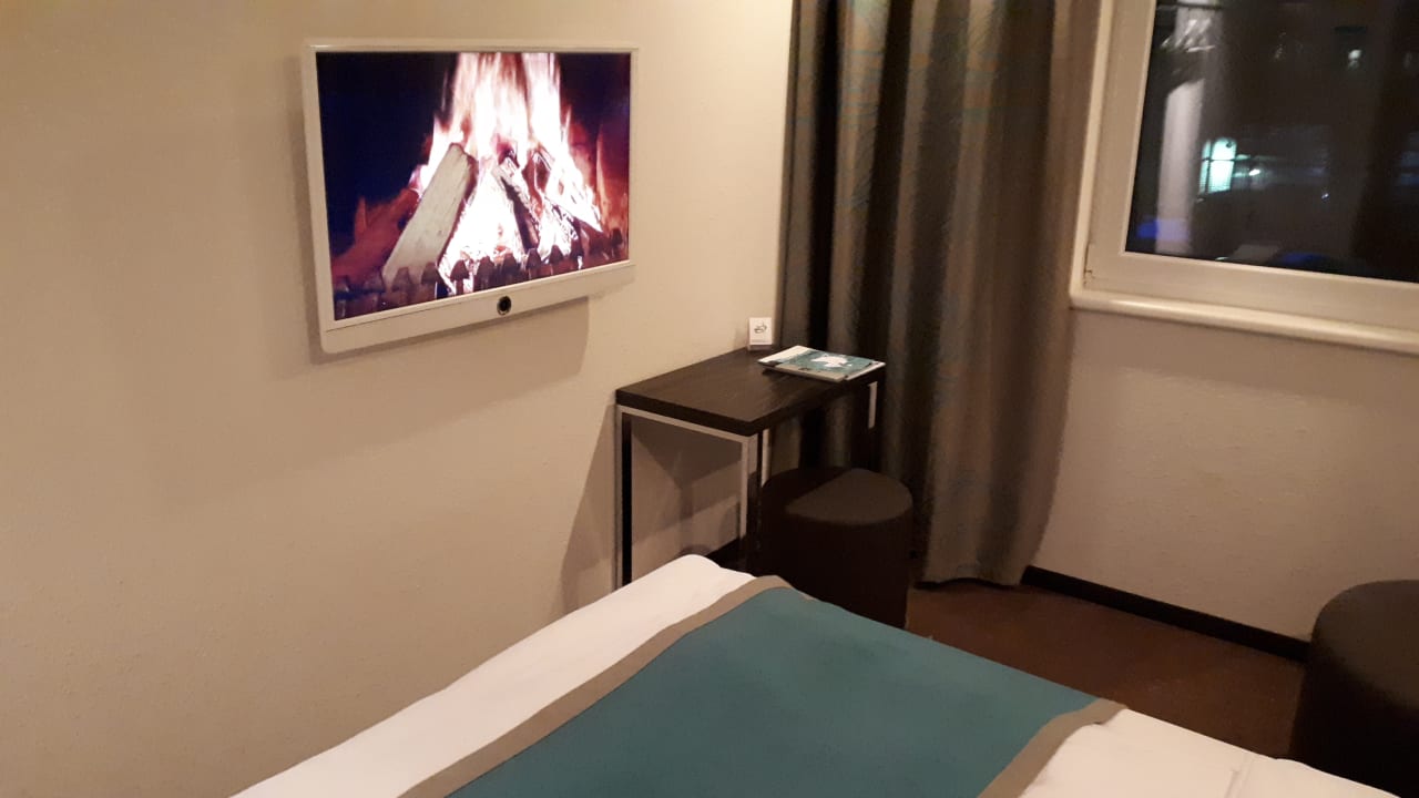 Zimmer Motel One Hamburg Airport