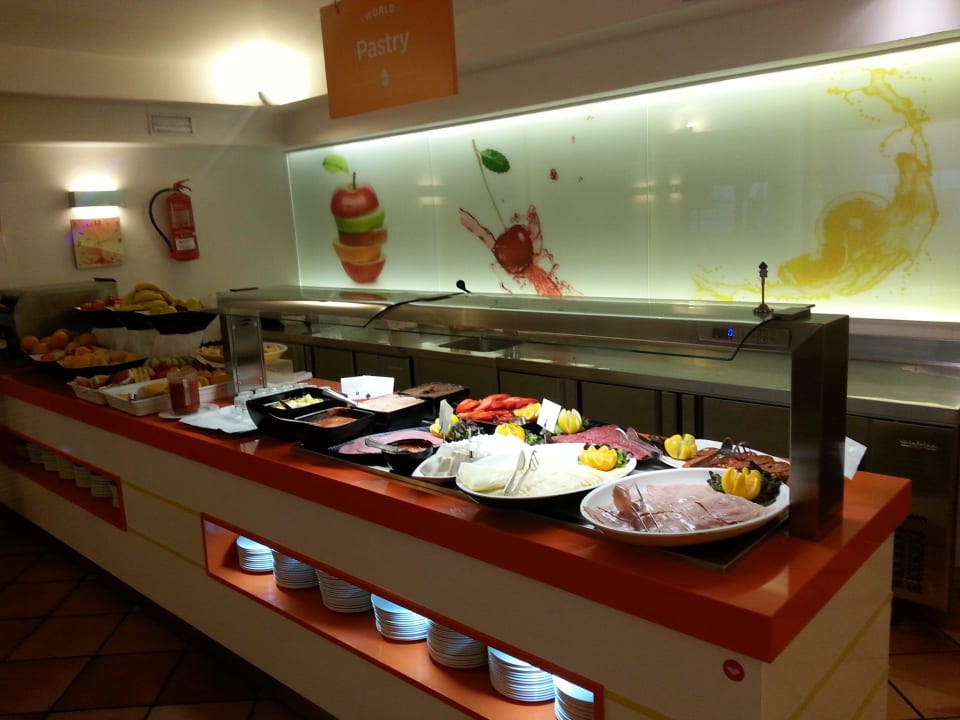 Umfangreiches und leckeres Büffet Globales Cortijo Blanco