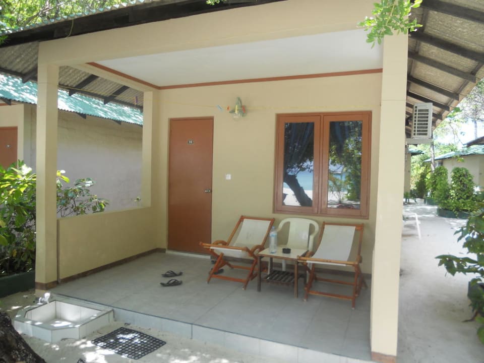 Strandbungalow Nr. 11 Summer Island Maldives