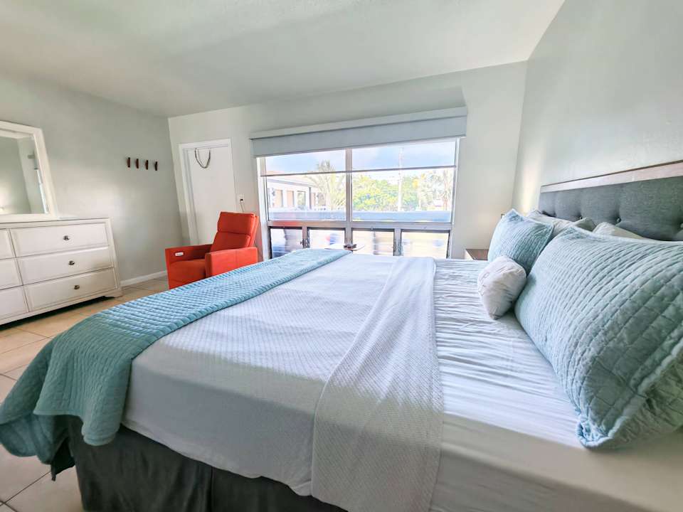 Zimmer Ocean Villas of Deerfield