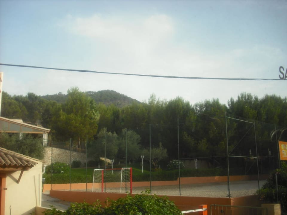 Sandfußballplatz Valentin Grand Park Suite Hotel