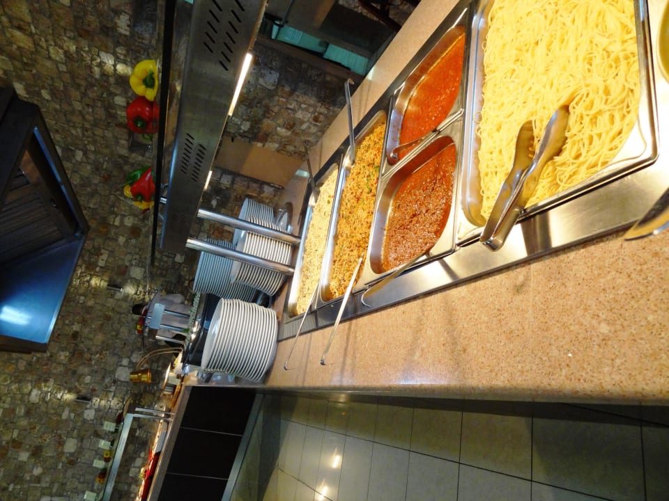 Hauptspeisen, alles sehr lecker Hotel Horizon Beach Resort