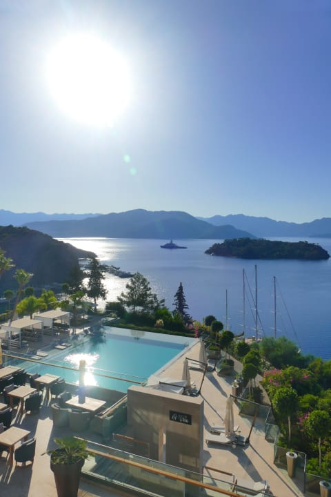 Pool D Maris Bay