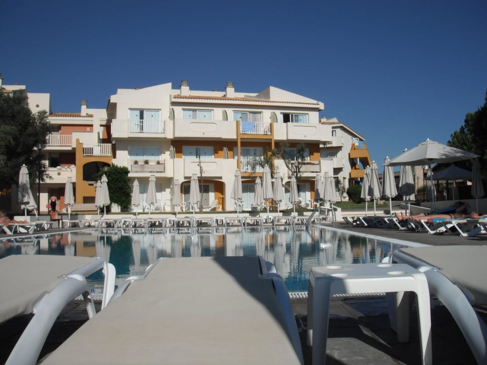 Unterer Pool blau punta reina