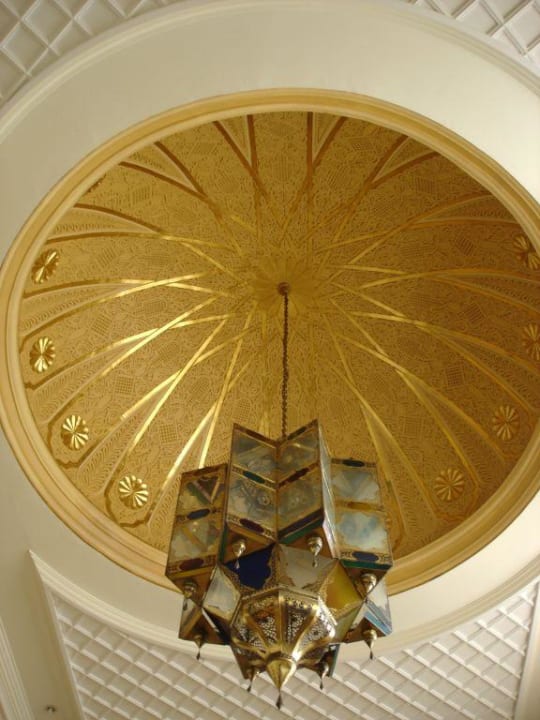 Kuppel über der Rezeption Iris Hotel & Thalasso