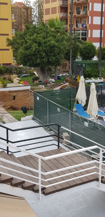 Pool Be Live Tenerife - Adults only