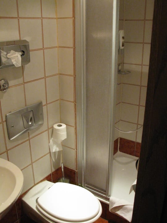 Bad Quality Hotel Bavaria