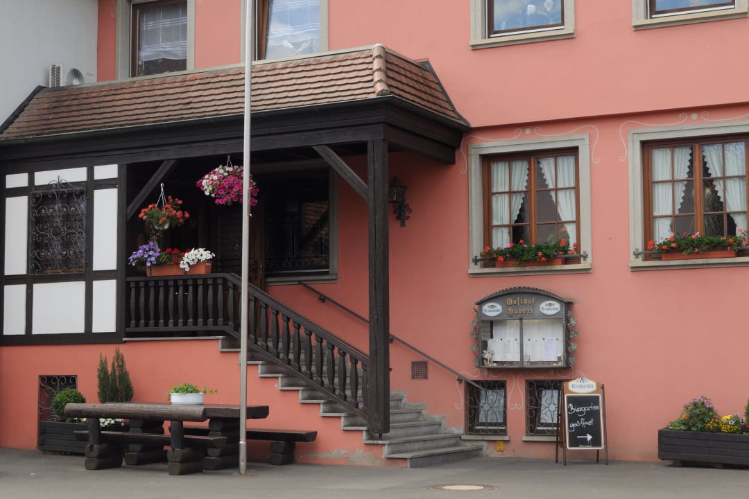 Gasthaus Eingang  Hotel Schwarzes Roß