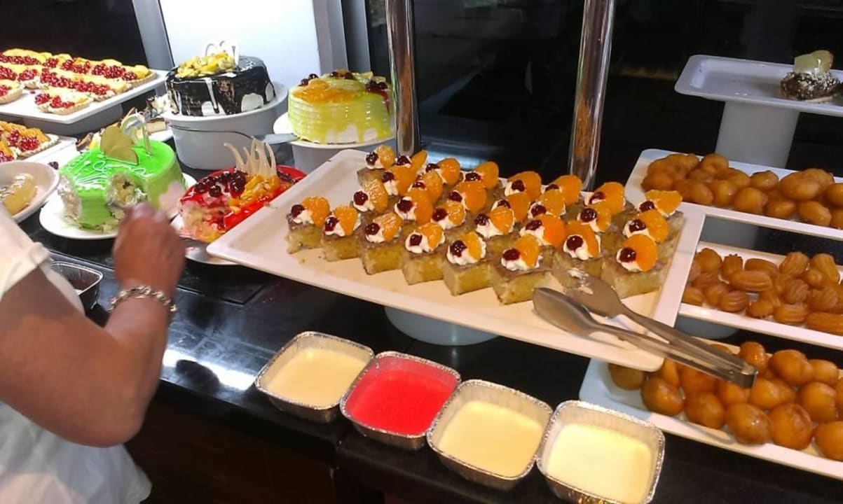 Десерты Diamond Hill Resort Hotel