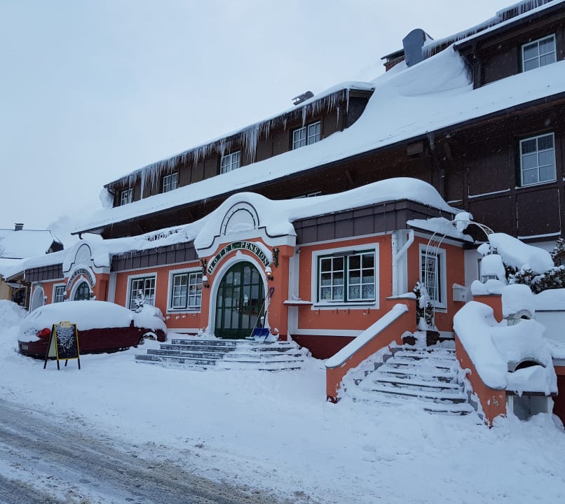 Außenansicht Hotel Tauplitzerhof