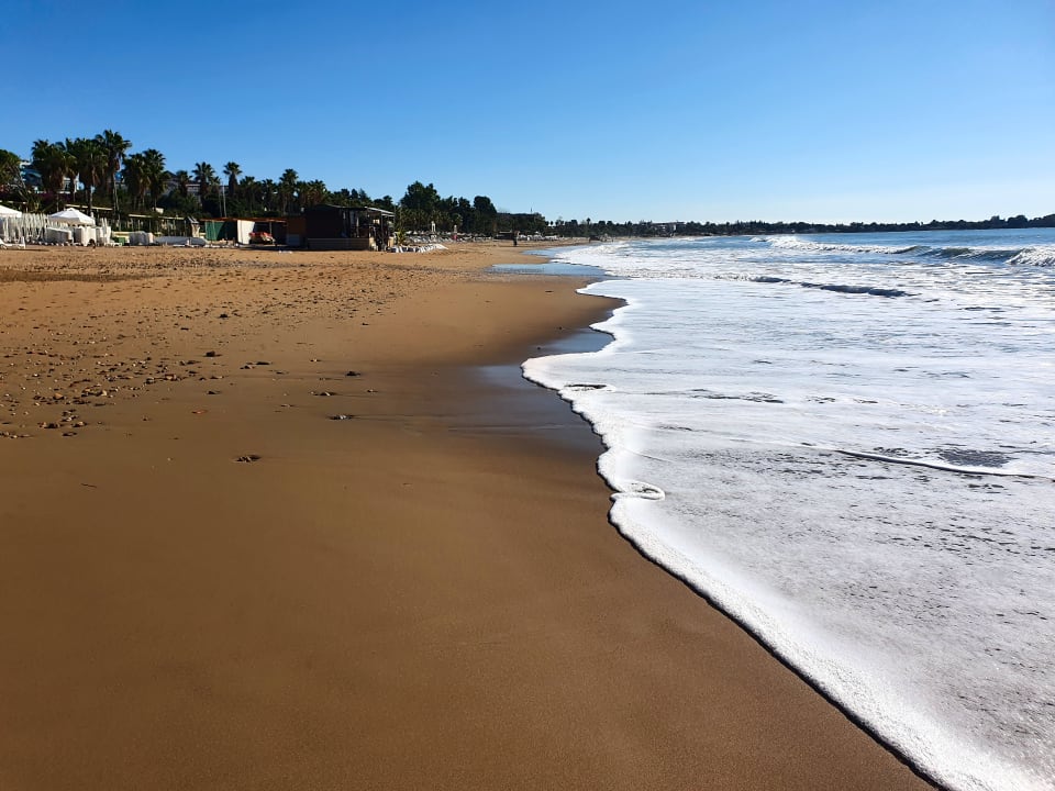 Strand Melas Resort Hotel