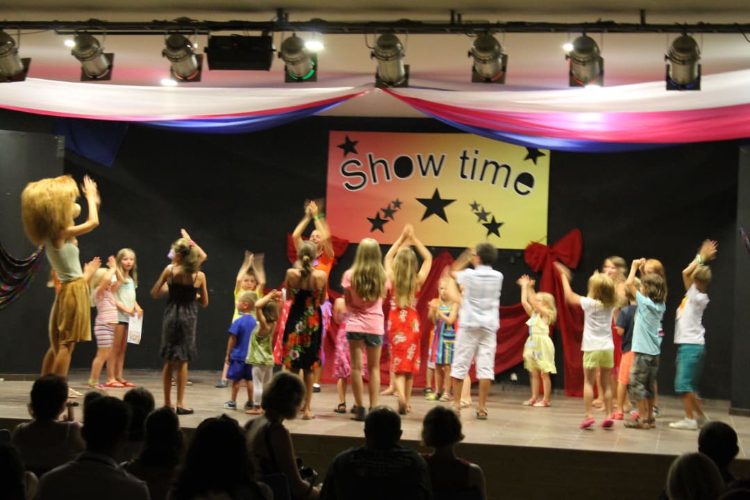 Kinderdisco Sandy Beach Hotel & Family Suites