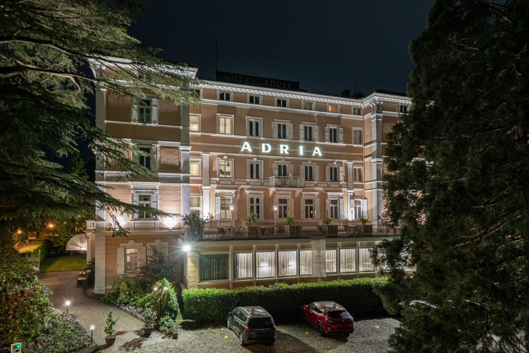 Außenansicht Hotel Adria - Meran