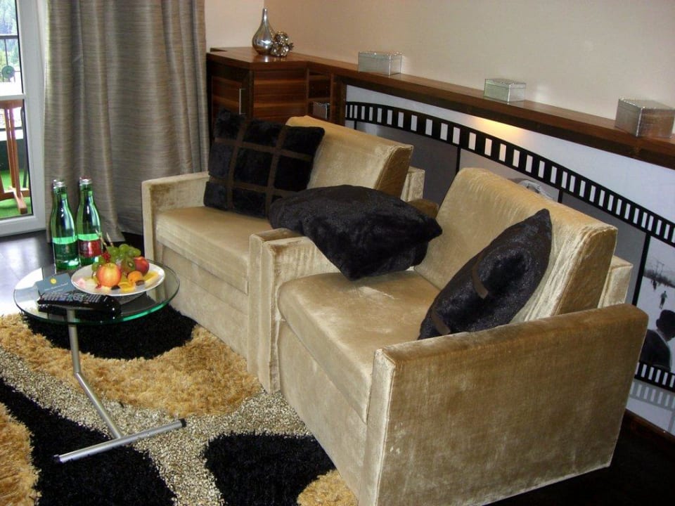 Wohnbereich in der Wellness-Suite Sonnhof Alpendorf - Adults only