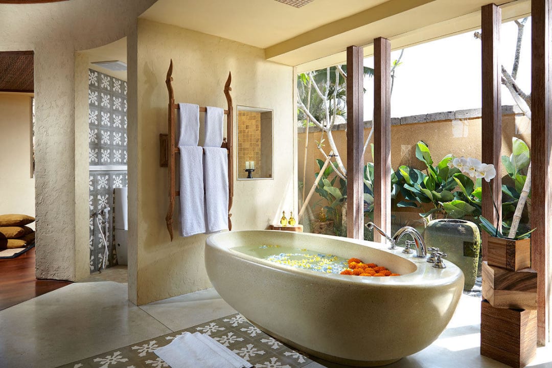 Bathtub WakaGangga Resort