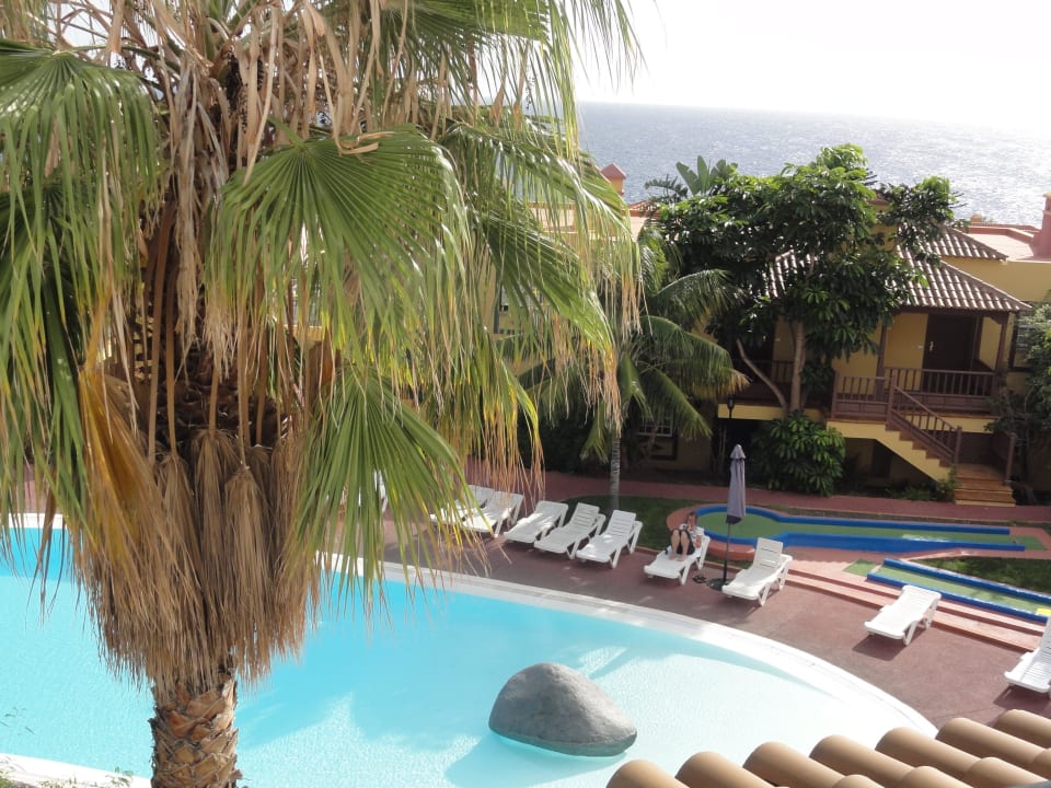 Blick vom Balkon Apartamentos Oasis San Antonio