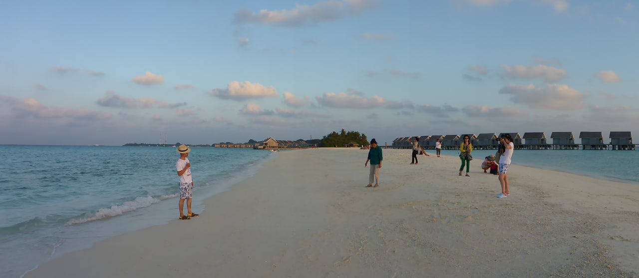 Strand Kuramathi Maldives
