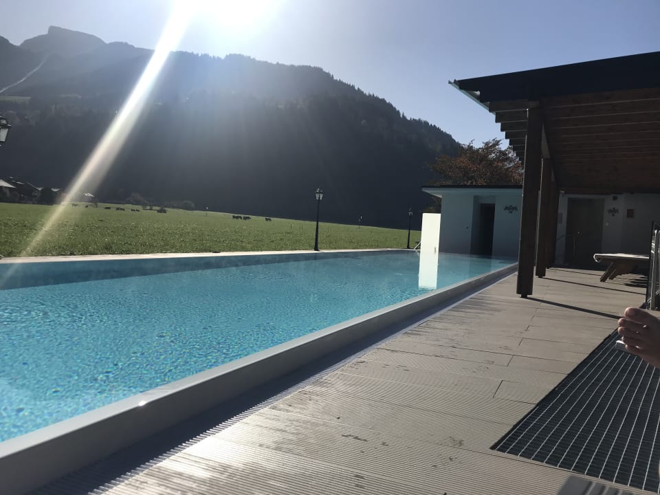 Pool Theresa - Wellness & Genießer Hotel