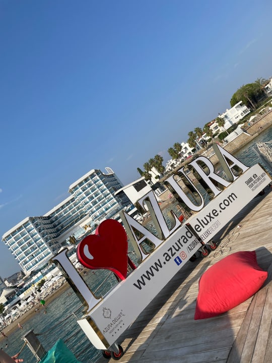 Strand Azura Deluxe Resort & Spa Hotel