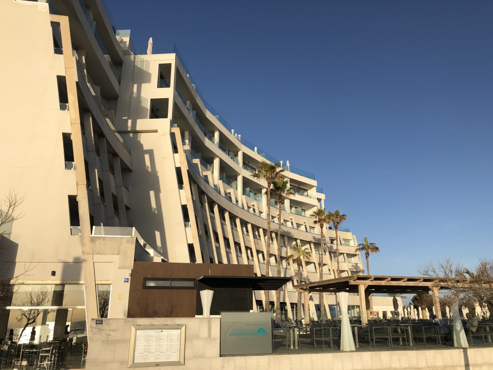 Außenansicht Aparthotel Fontanellas Playa