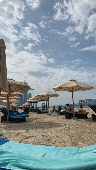 Strand The Ritz-Carlton, Dubai