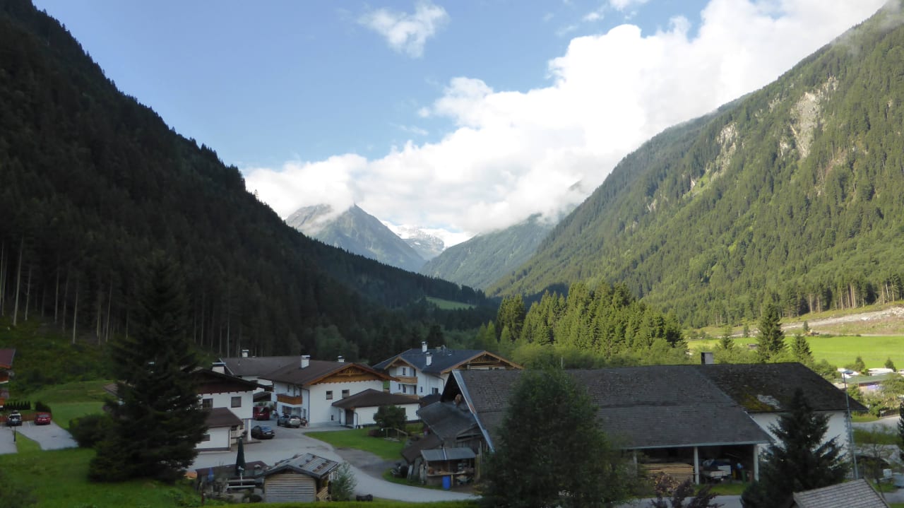 Sicht aus dem Zimmer Hotel Bergcristall
