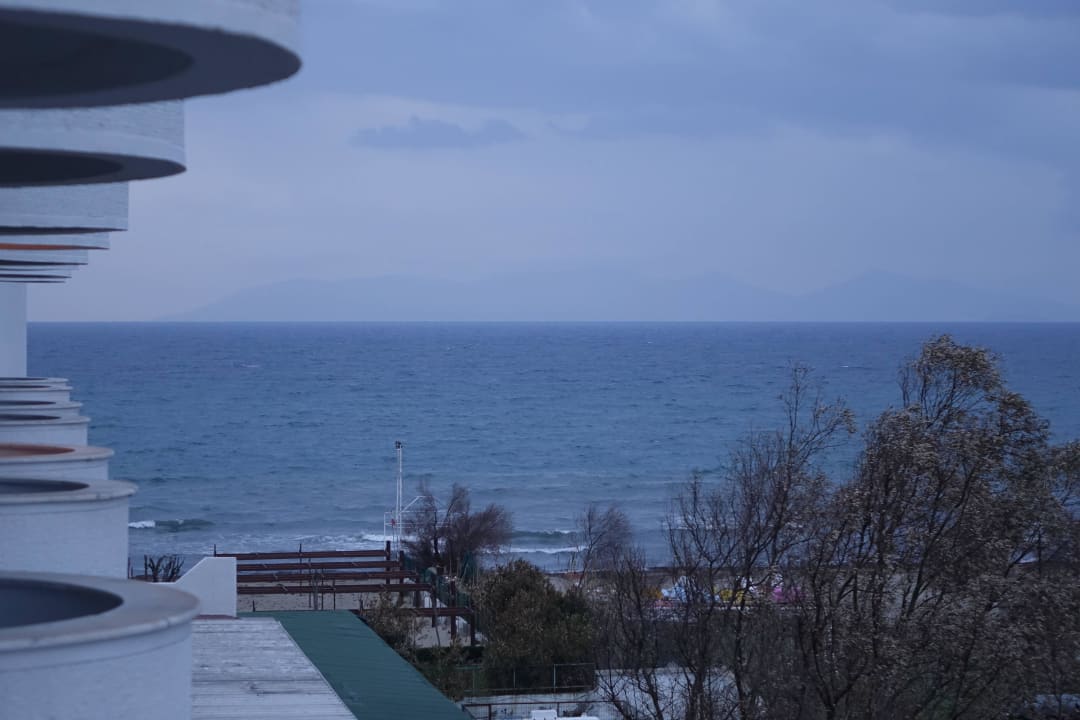 Blick vom Balkon zur Meerseite Grand Hotel Temizel