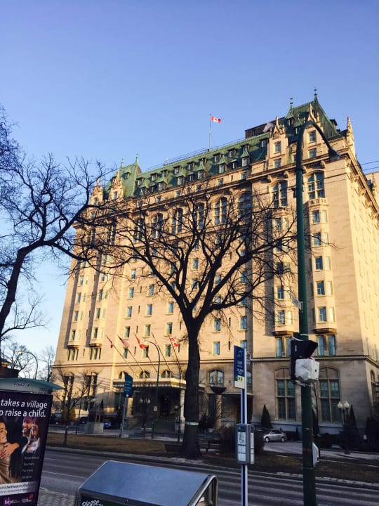 Exterior view Hotel The Fort Garry