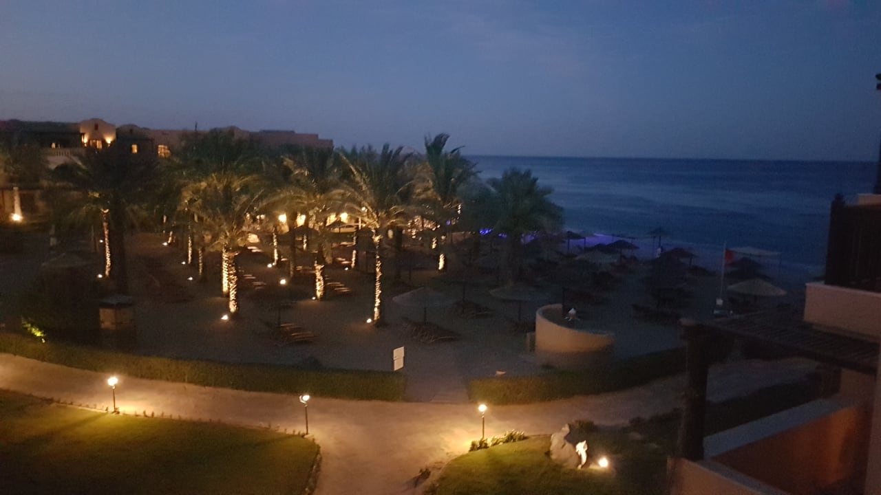 Strand Miramar Al Aqah Beach Resort