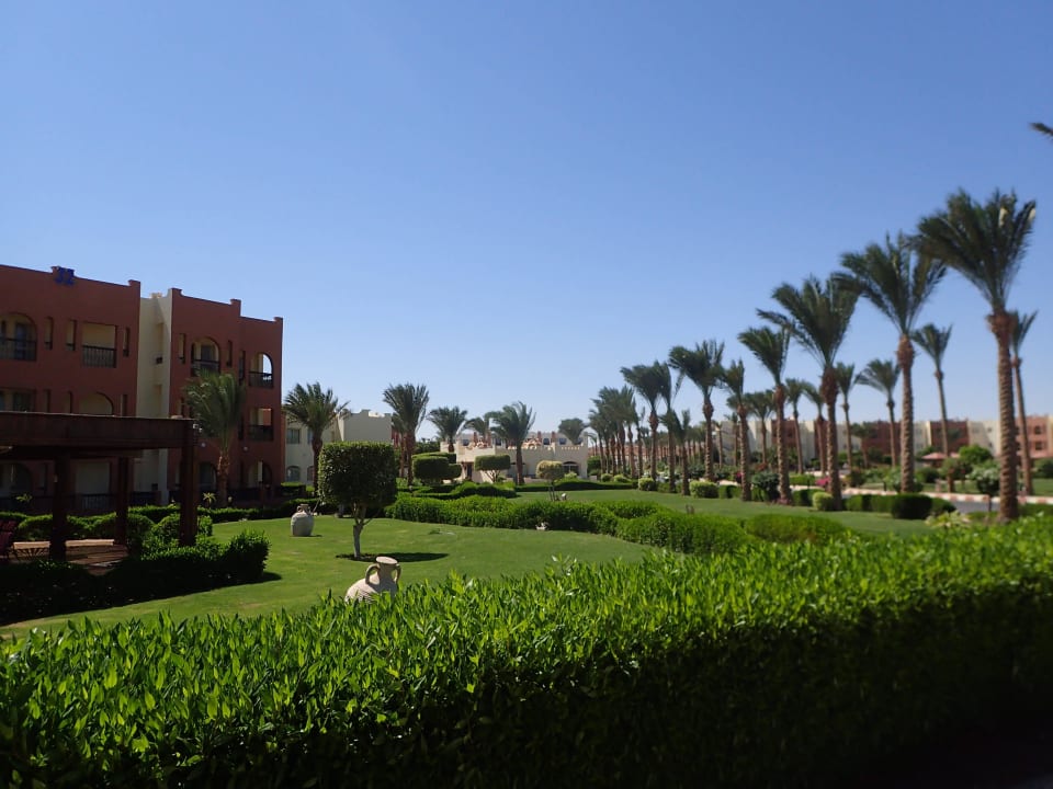 Weitläufige Anlage SUNRISE Royal Makadi Resort